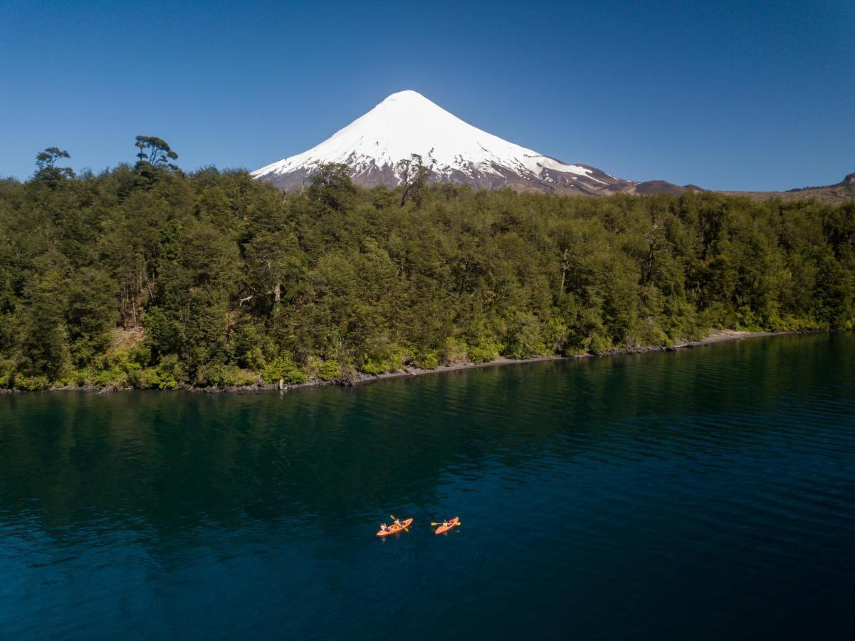 Petrohue Lodge エクステリア 写真