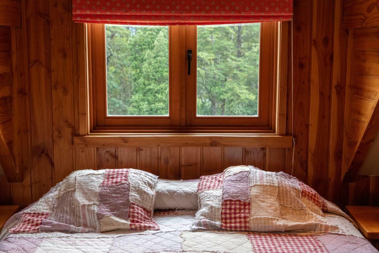 Petrohue Lodge エクステリア 写真