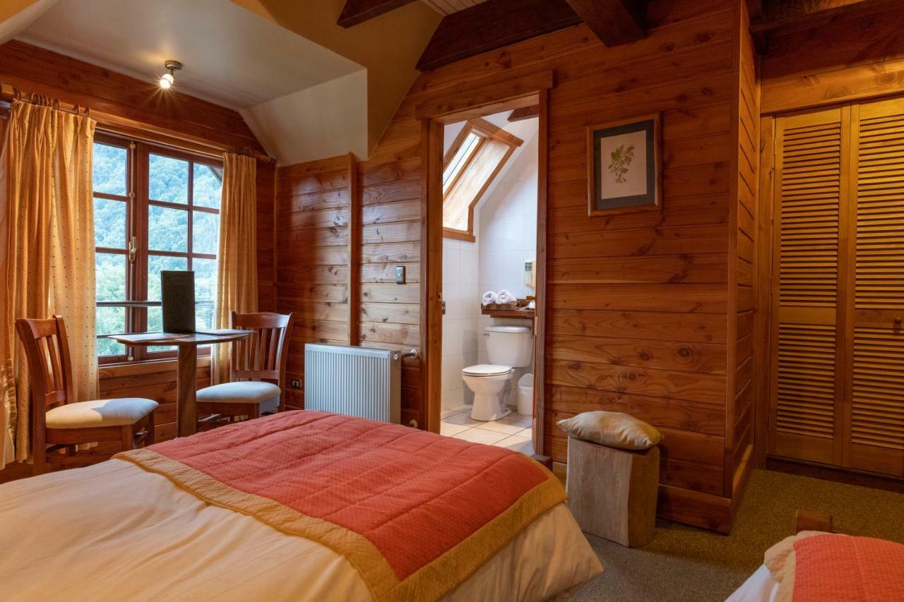 Petrohue Lodge エクステリア 写真